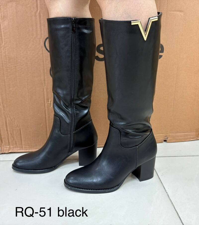 Kozaki damskie Roz 36-41/ 12 par